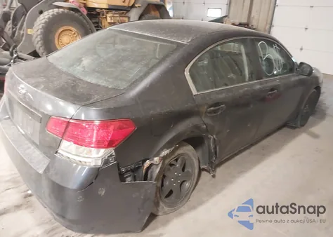 2012 Subaru Legacy 2.5I Premium из США, поврежденный, VIN 4S3BMBC69C3040153